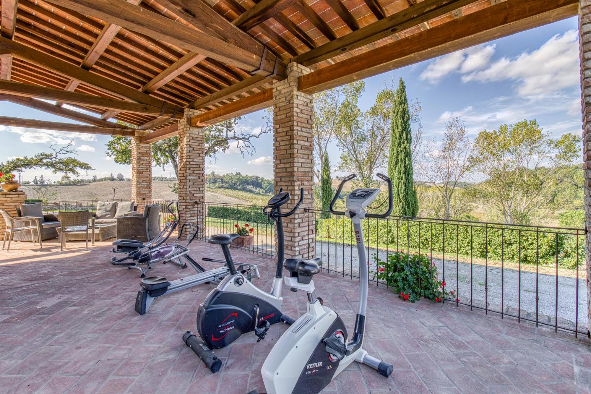 Agriturismo Maramaldo กาสเตลฟิโอเรนทิโน ภายนอก รูปภาพ